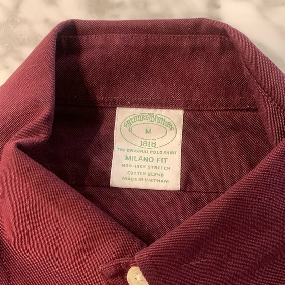 Brooks brothers Milano Oxford dress shirt size medium, burgundy - Picture 2 of 5